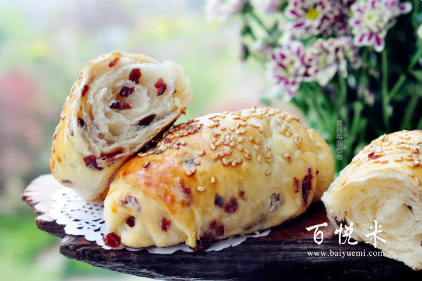 蔓越莓面包卷,營養(yǎng)豐富,烘焙小白也能做